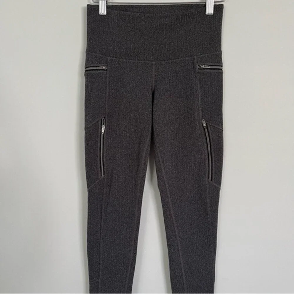 Athleta Herringbone Sly Drifter Tights w/ Zipper Pockets in Grey, Size XS NWOT